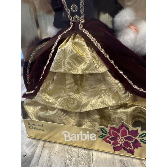 Mattel 1996 Happy Holidays Barbie Doll Special Edition Collectors Item New - Picture 4 of 12